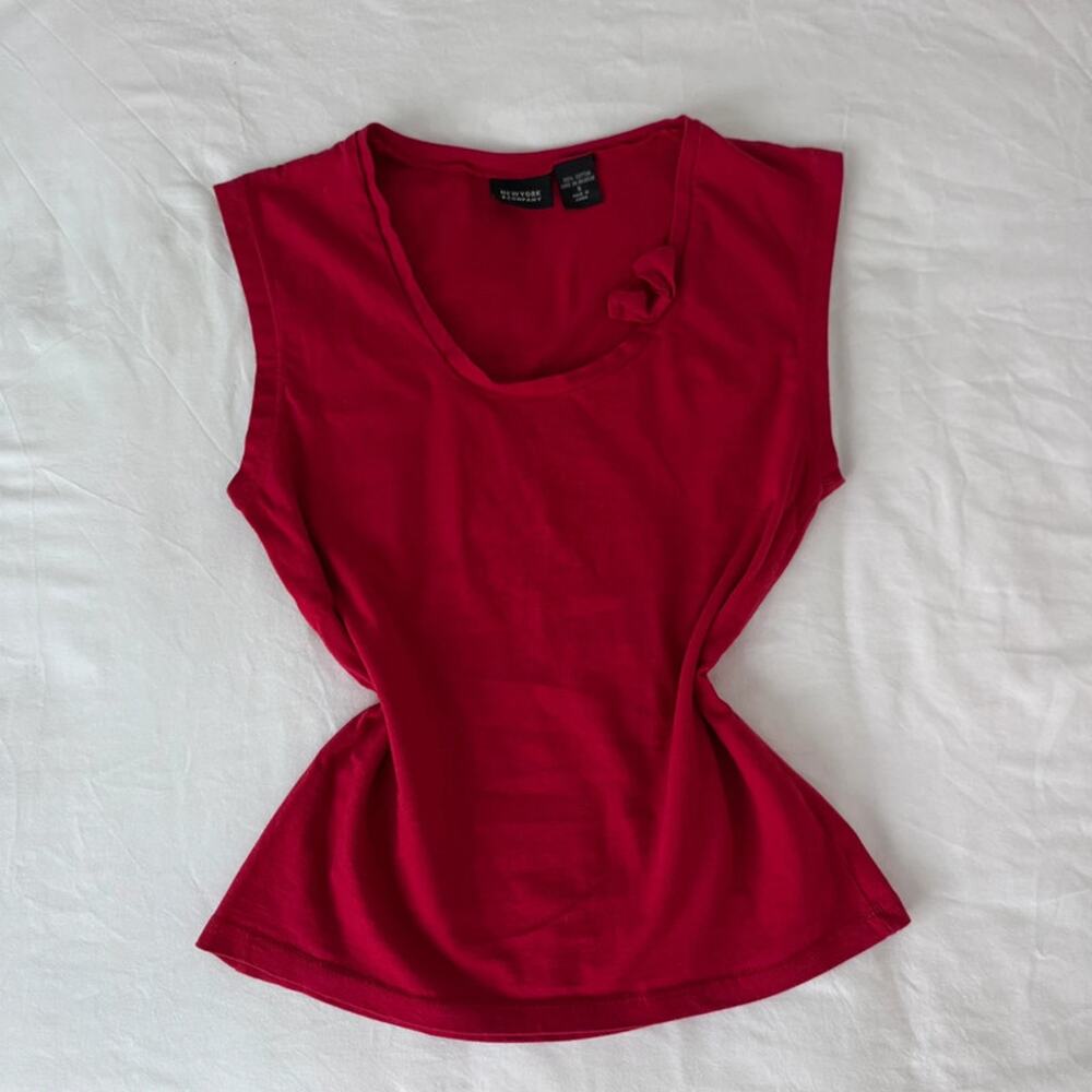 Y2K Red‎ Tee with Bow - Picture 2 of 4